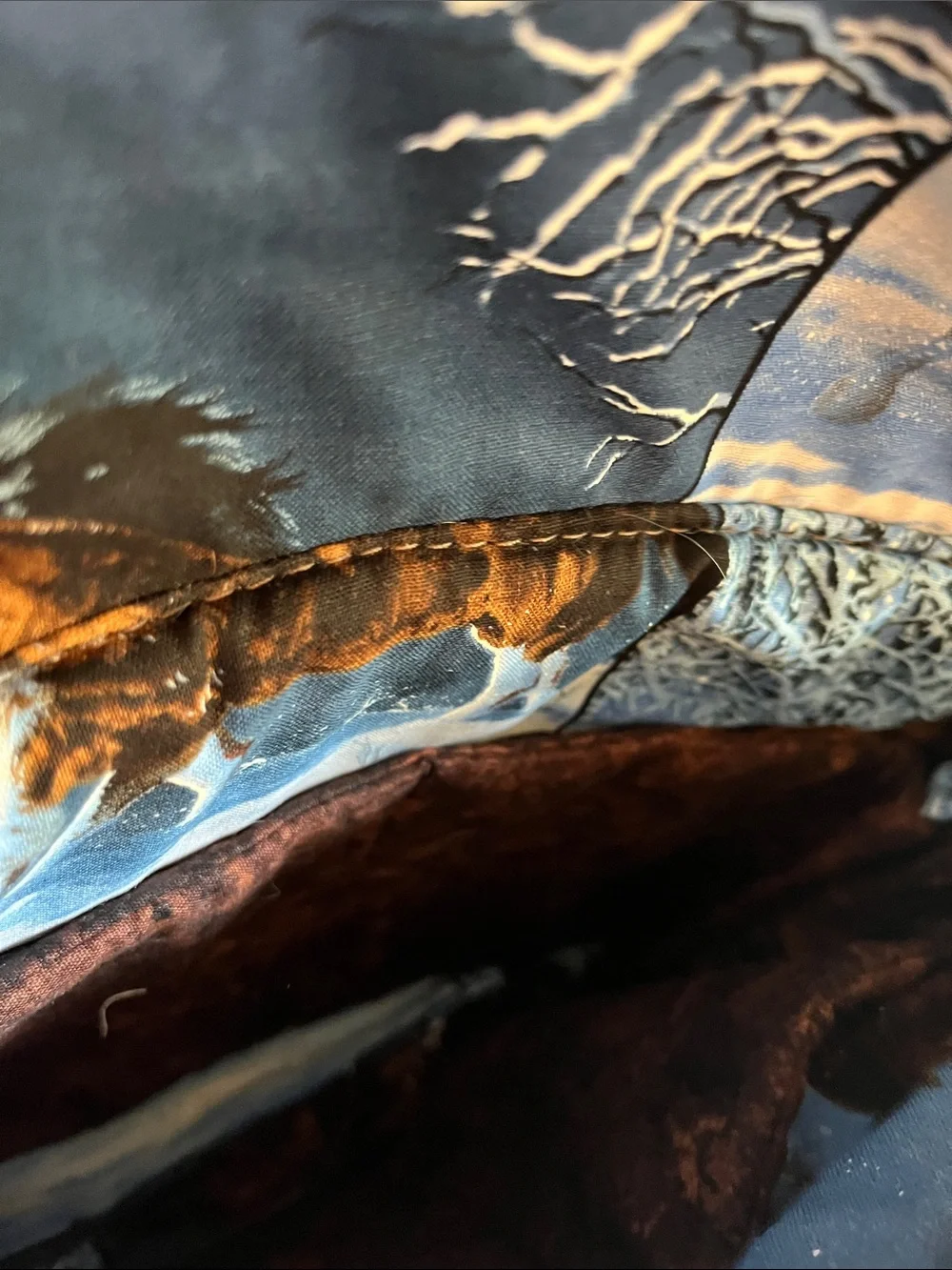 Genuine cowhide crossbody purse. Handmade. - Picture 8 of 10